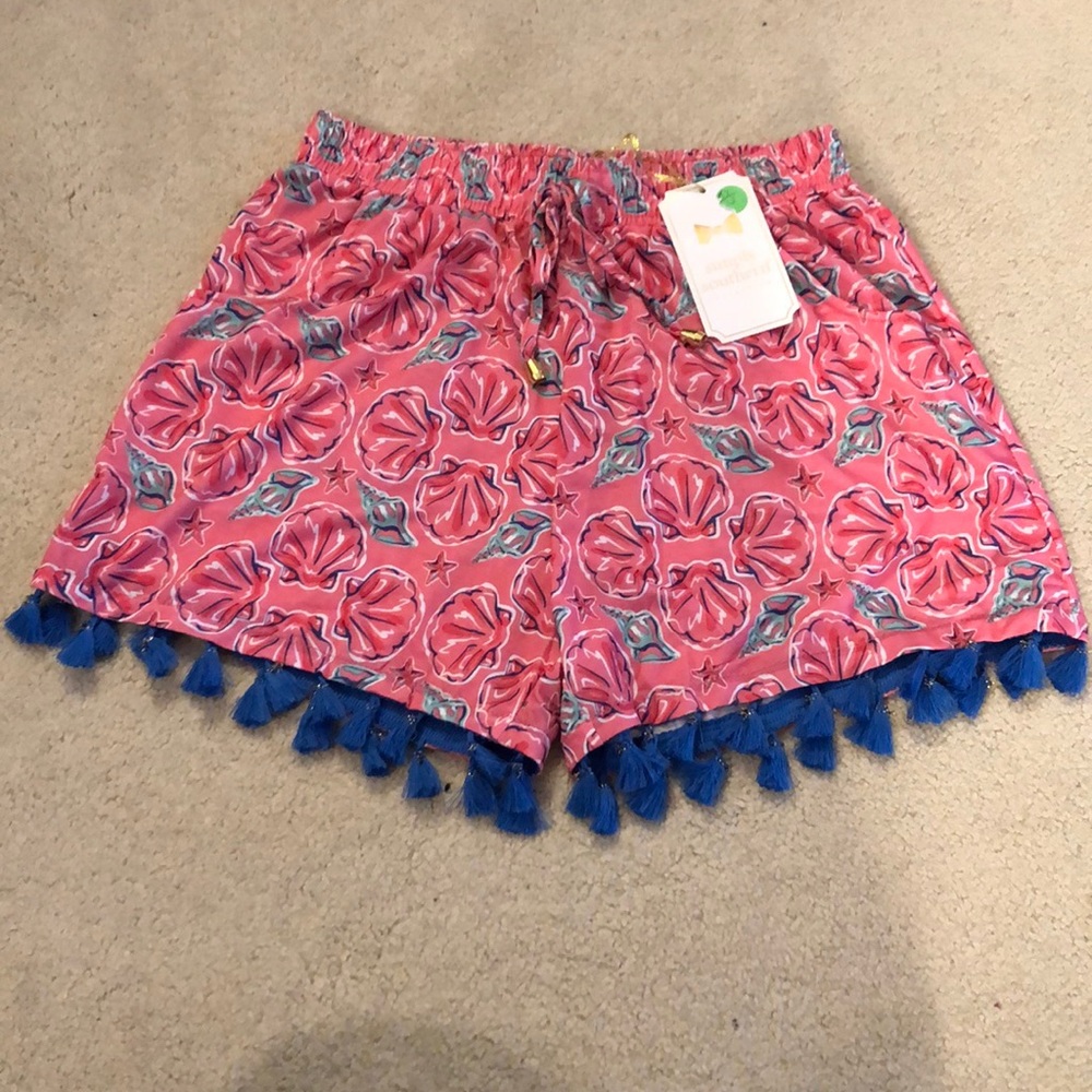 Simply Southern Wilmington Shell Shorts In S/M